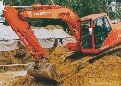 Daewoo - Solar 130 LC-V